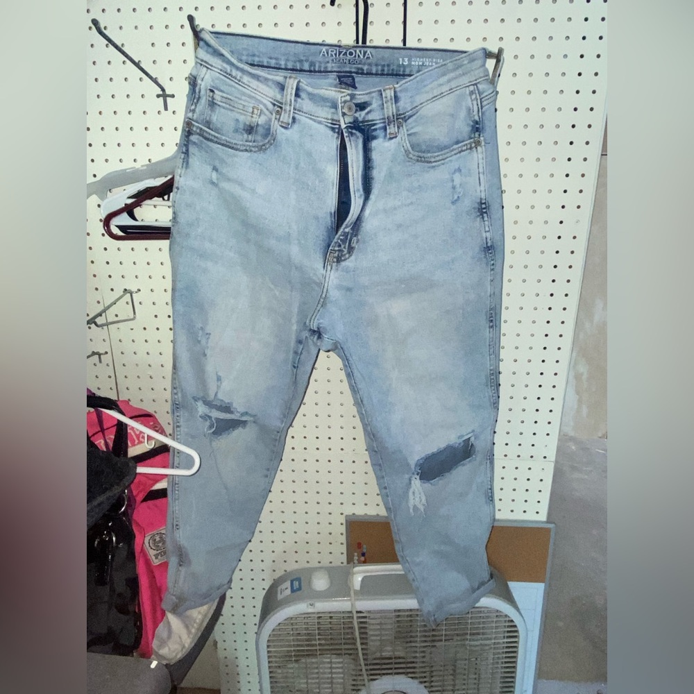 Women’s high rise jeans